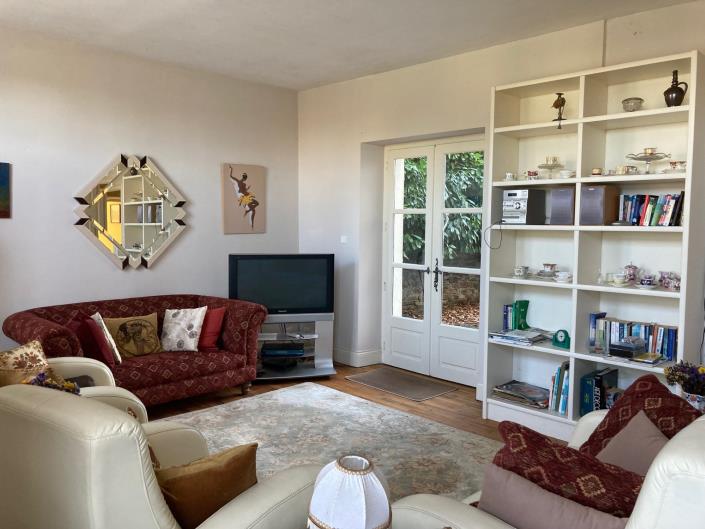 Image No.6-Maison de ville de 8 chambres à vendre à Lanouaille