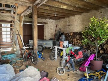 5964_immo_berthou_st_yrieix_la_perche_maison_renovee_jardin_grange_proche_commerce--43-