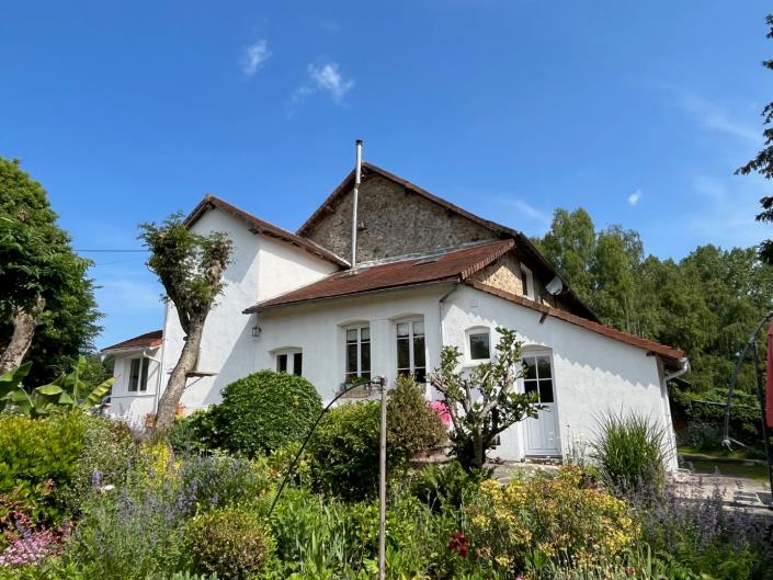 Image No.7-4 Bed Farmhouse for sale