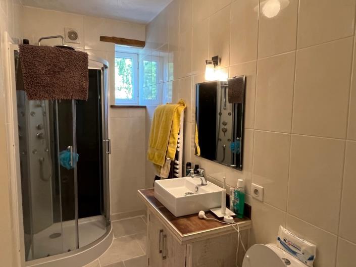 Image No.14-4 Bed Farmhouse for sale