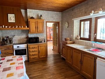 6002_berthou_immobilier_jumilhac_le_grand_fermette_puits_vue_terrain_bois--9-