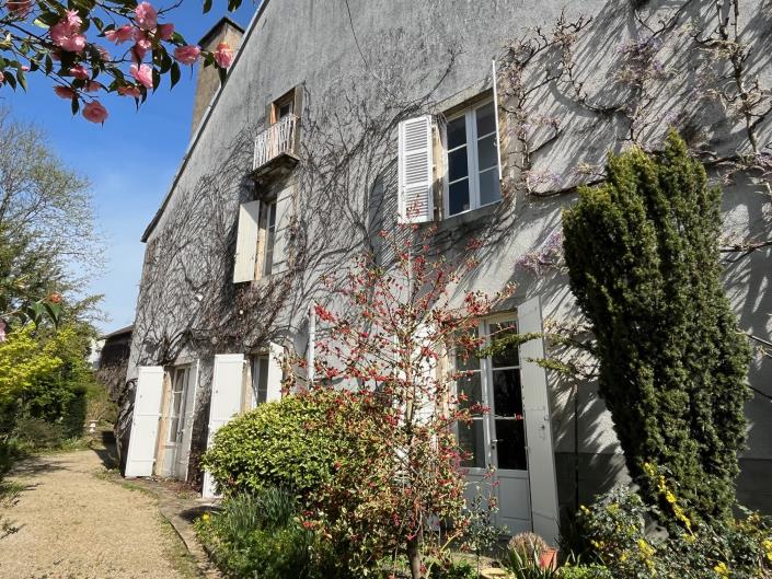 Image No.3-Maison de ville de 5 chambres à vendre à Saint-Yrieix-la-Perche