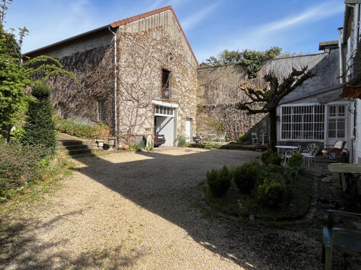 Image No.4-Maison de ville de 5 chambres à vendre à Saint-Yrieix-la-Perche