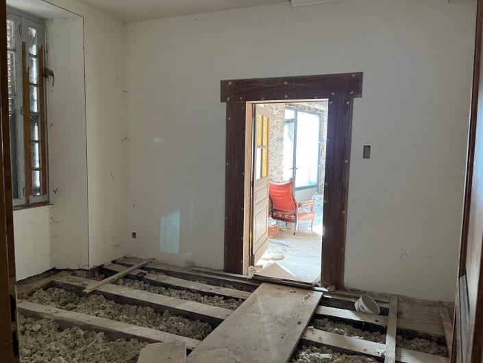 Image No.8-3 Bed Townhouse for sale