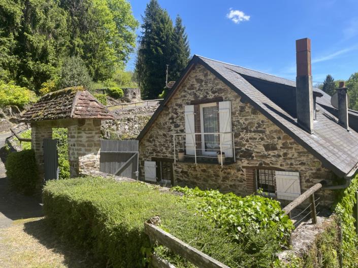Image No.2-Maison de campagne de 3 chambres à vendre à Arnac-Pompadour