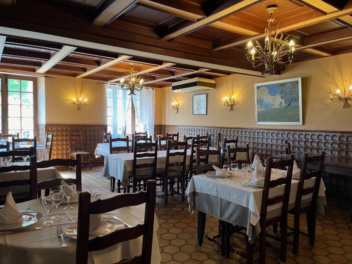 Image No.9-11 Bed House for sale