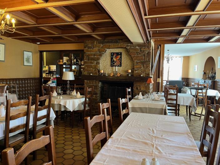 Image No.10-11 Bed House for sale