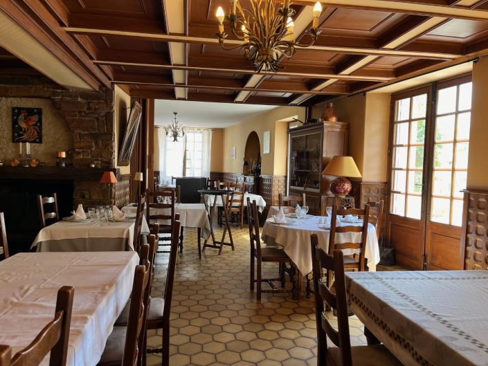 Image No.11-11 Bed House for sale