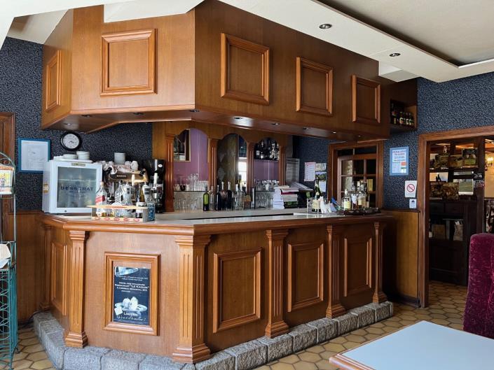 Image No.14-11 Bed House for sale