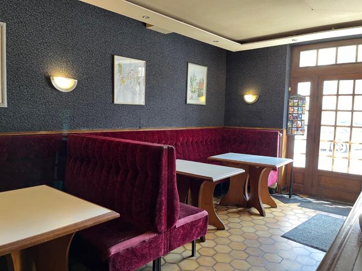 Image No.15-11 Bed House for sale