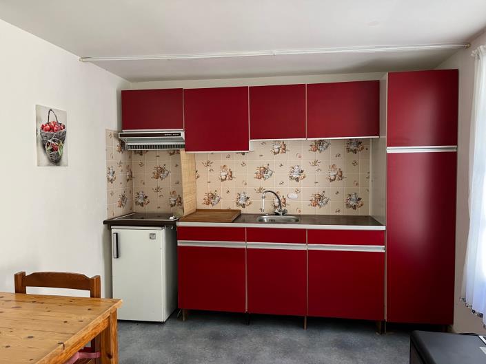 Image No.17-2 Bed Country Property for sale