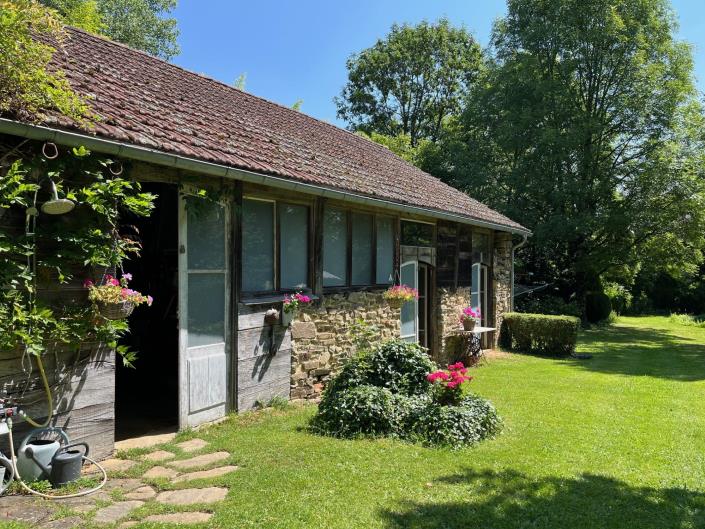 Image No.5-2 Bed Country Property for sale