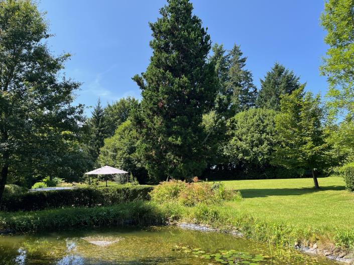 Image No.19-2 Bed Country Property for sale