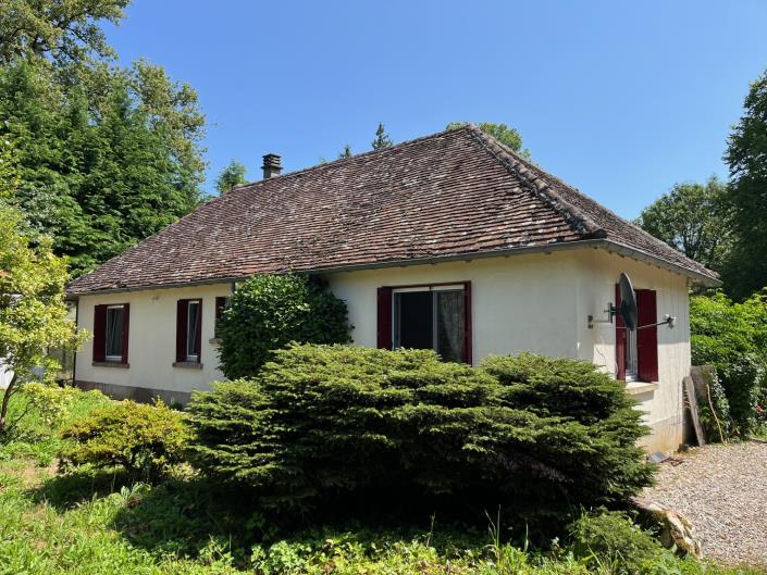 Image No.20-2 Bed Country Property for sale