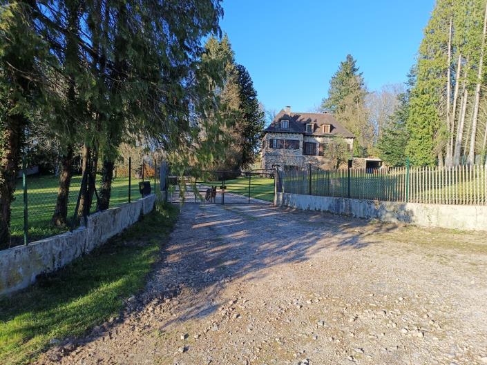 Image No.3-4 Bed Village House for sale