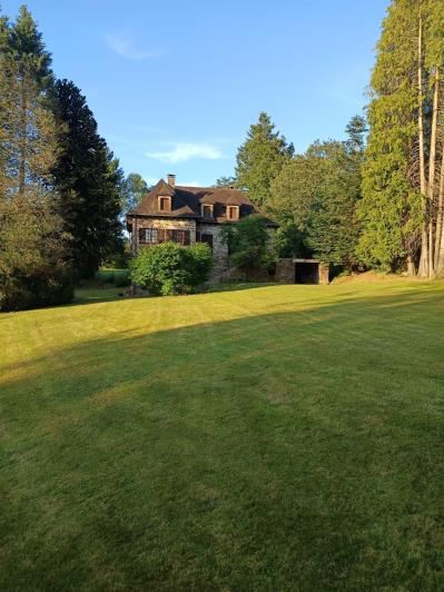 Image No.7-4 Bed Village House for sale