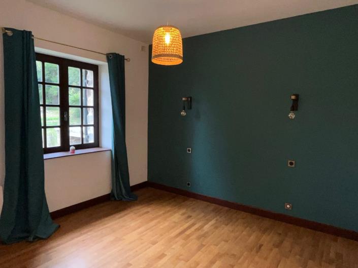 Image No.17-4 Bed Village House for sale