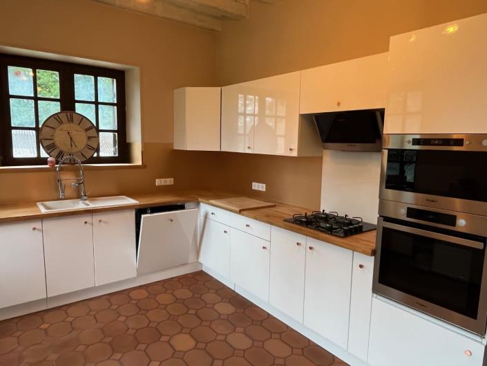 Image No.20-4 Bed Village House for sale