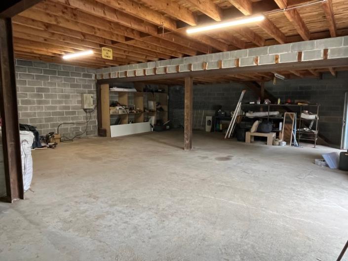 Image No.22-4 Bed Village House for sale