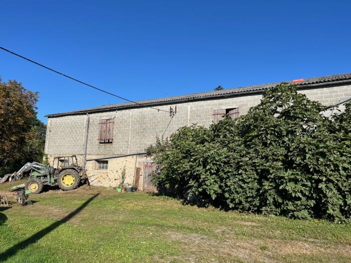 Image No.6-4 Bed Farmhouse for sale