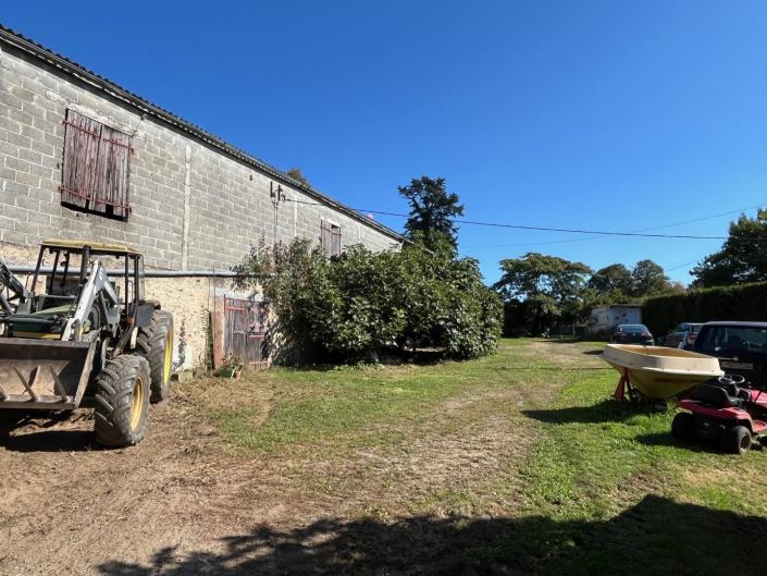 Image No.13-4 Bed Farmhouse for sale