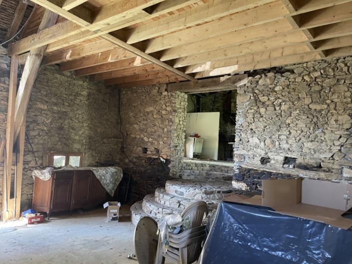 Image No.5-Grange de 3 chambres à vendre à Benayes