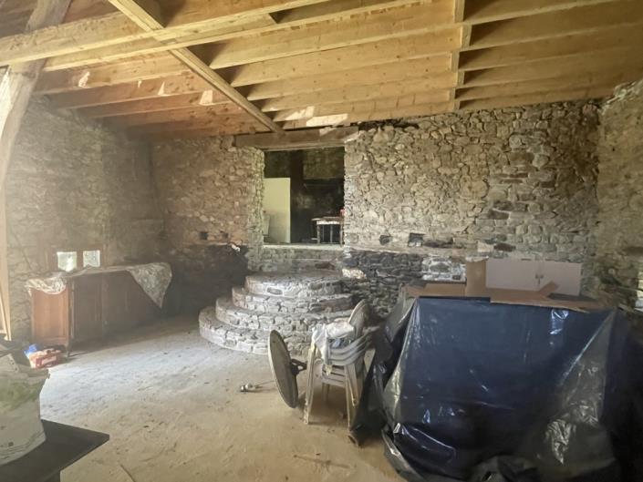 Image No.4-Grange de 3 chambres à vendre à Benayes