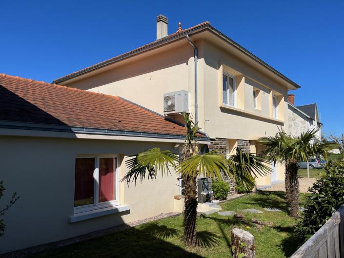 Image No.17-3 Bed Village House for sale