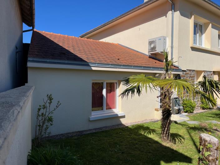 Image No.18-3 Bed Village House for sale