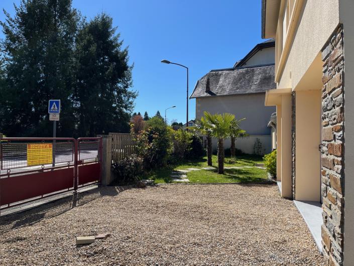 Image No.22-3 Bed Village House for sale