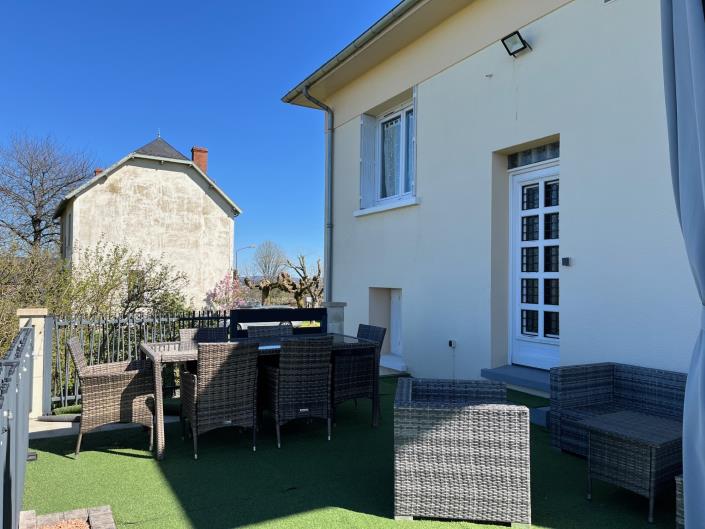 Image No.23-3 Bed Village House for sale