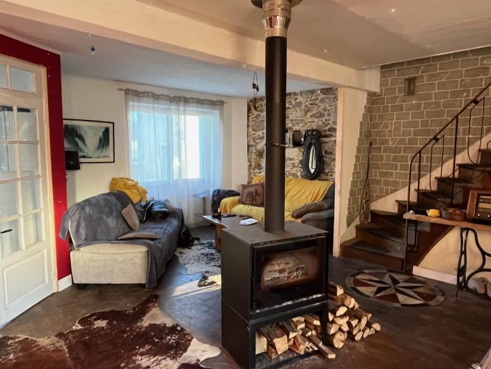 Image No.4-3 Bed Village House for sale