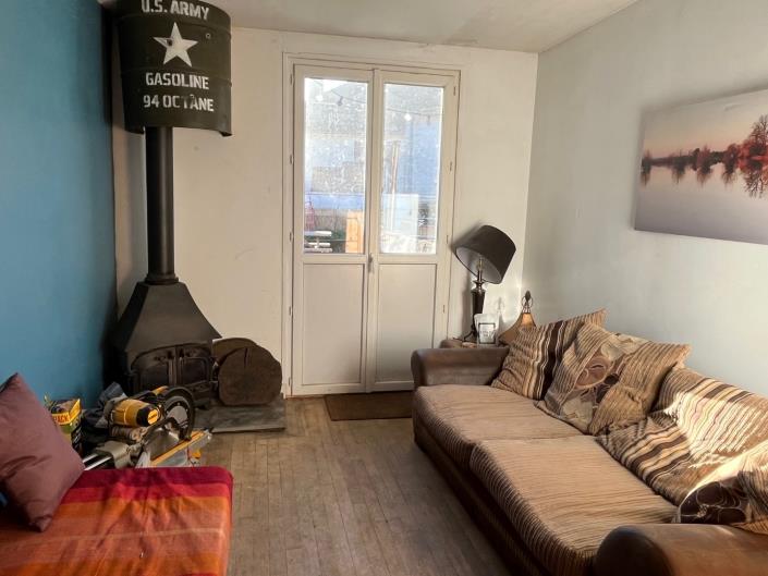 Image No.7-3 Bed Village House for sale