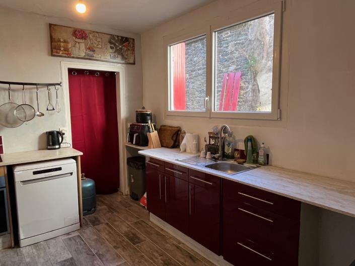 Image No.14-3 Bed Village House for sale