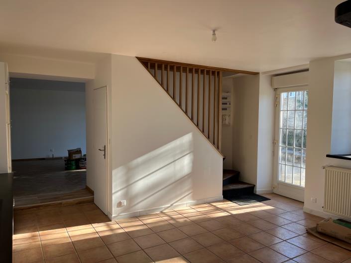 Image No.5-3 Bed Country Property for sale