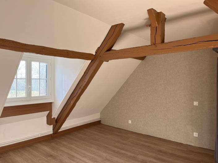 Image No.11-3 Bed Country Property for sale