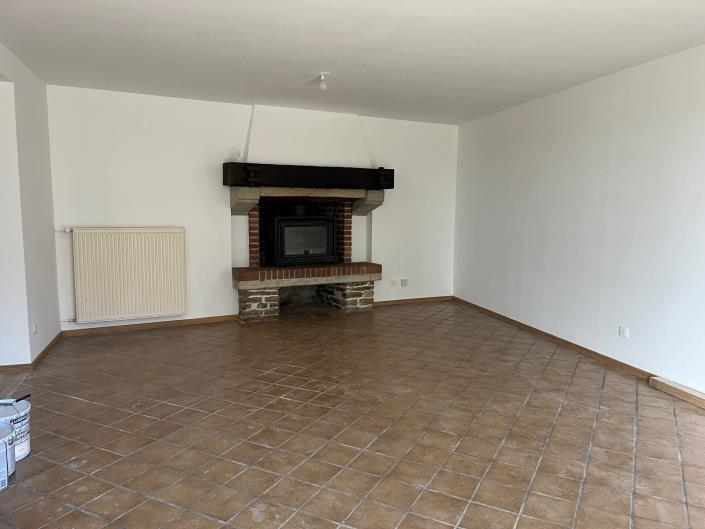 Image No.6-3 Bed Country Property for sale