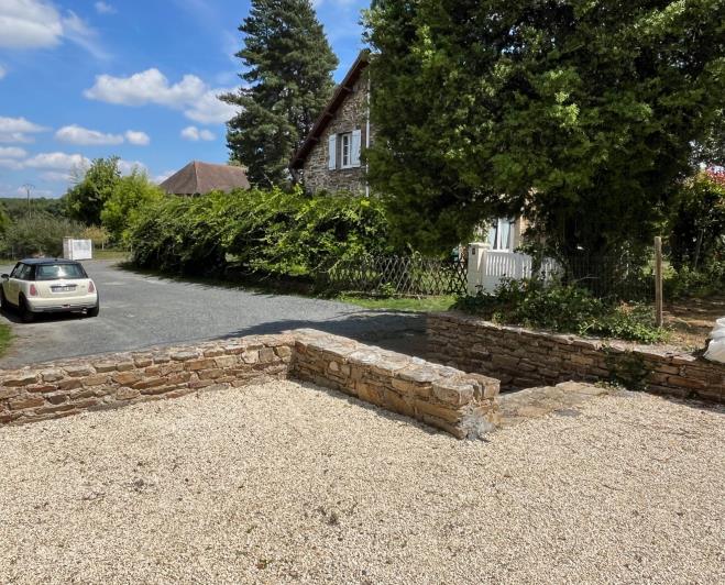 Image No.14-3 Bed Country Property for sale