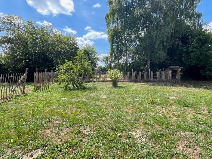 Image No.18-3 Bed Country Property for sale