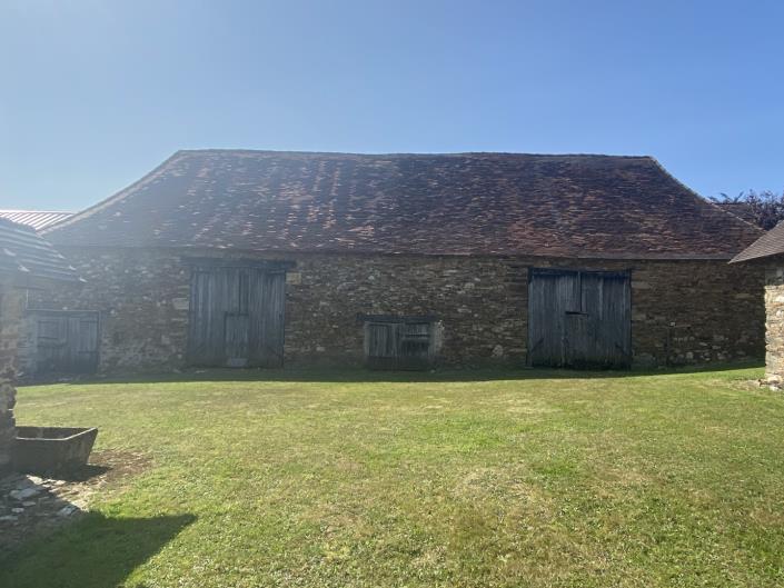 Image No.11-4 Bed Farmhouse for sale