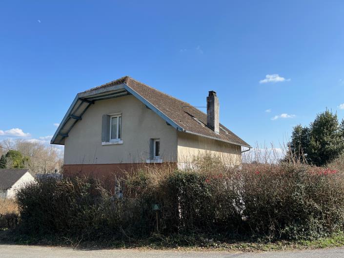 Image No.11-2 Bed Village House for sale