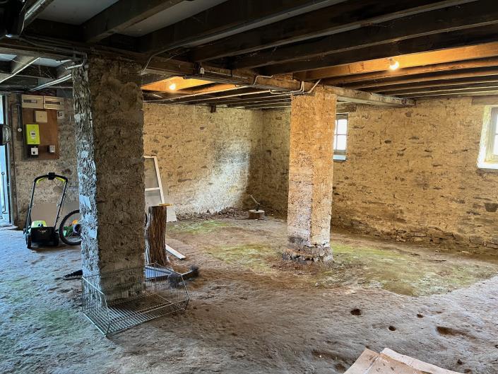 Image No.10-2 Bed Village House for sale