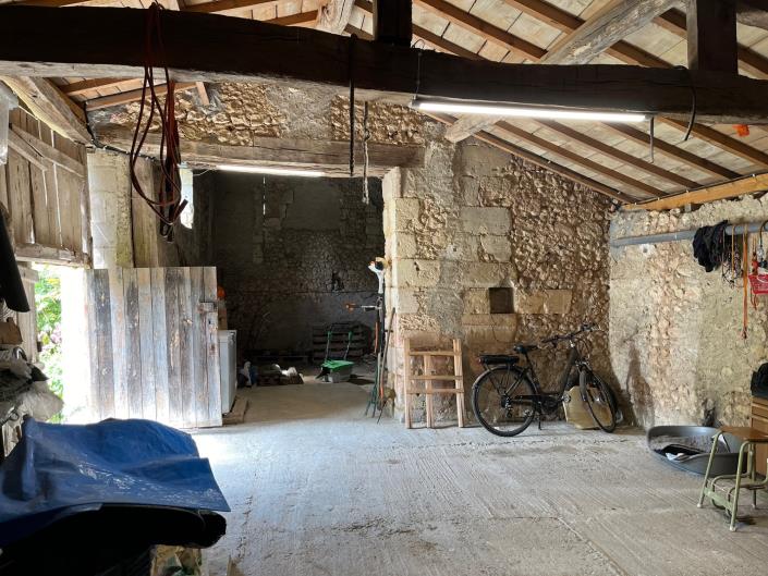 Image No.18-Maison de campagne de 4 chambres à vendre à Ribérac