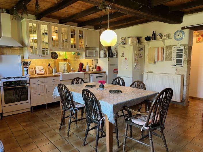 Image No.7-Maison de campagne de 4 chambres à vendre à Ribérac