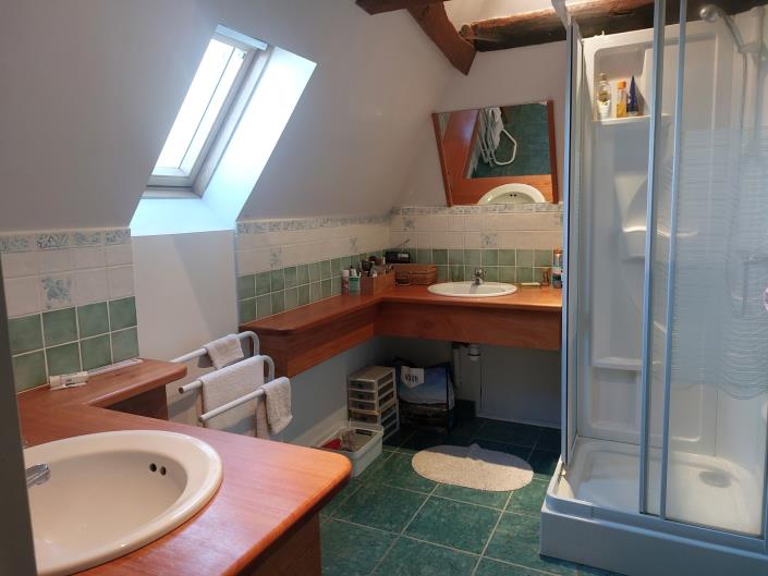 Image No.15-6 Bed Country Property for sale