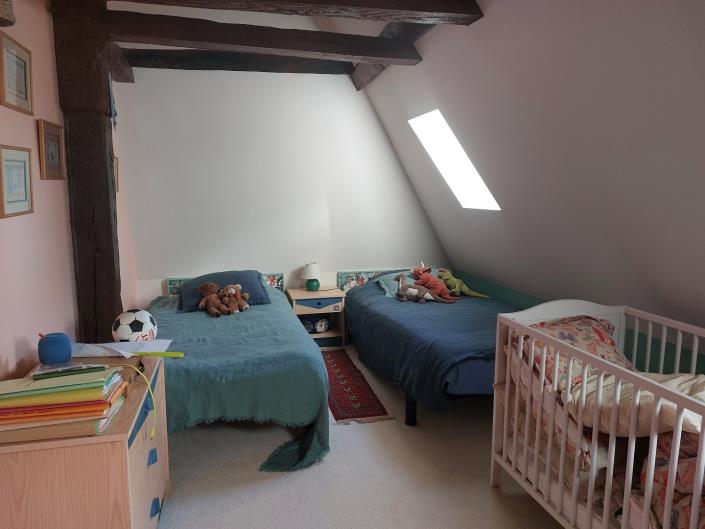 Image No.17-6 Bed Country Property for sale