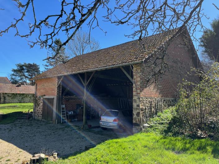 Image No.19-6 Bed Country Property for sale