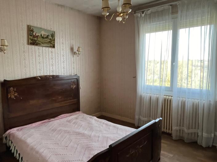 Image No.9-Maison de village de 2 chambres à vendre à Payzac