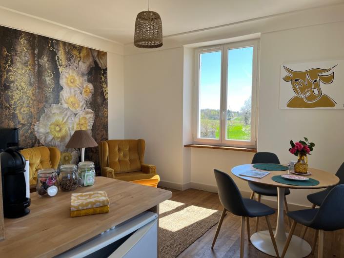 Image No.5-2 Bed Farmhouse for sale