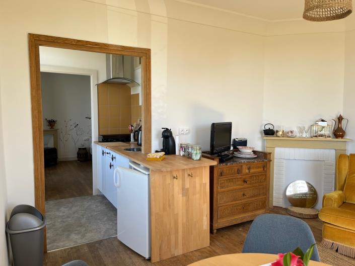 Image No.6-2 Bed Farmhouse for sale